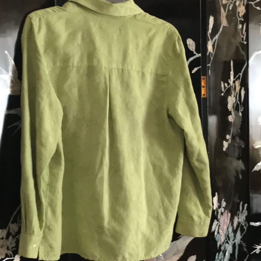 🐢Embroidery shirt-jacket *New Markdowns, 75% off - Picture 3 of 4